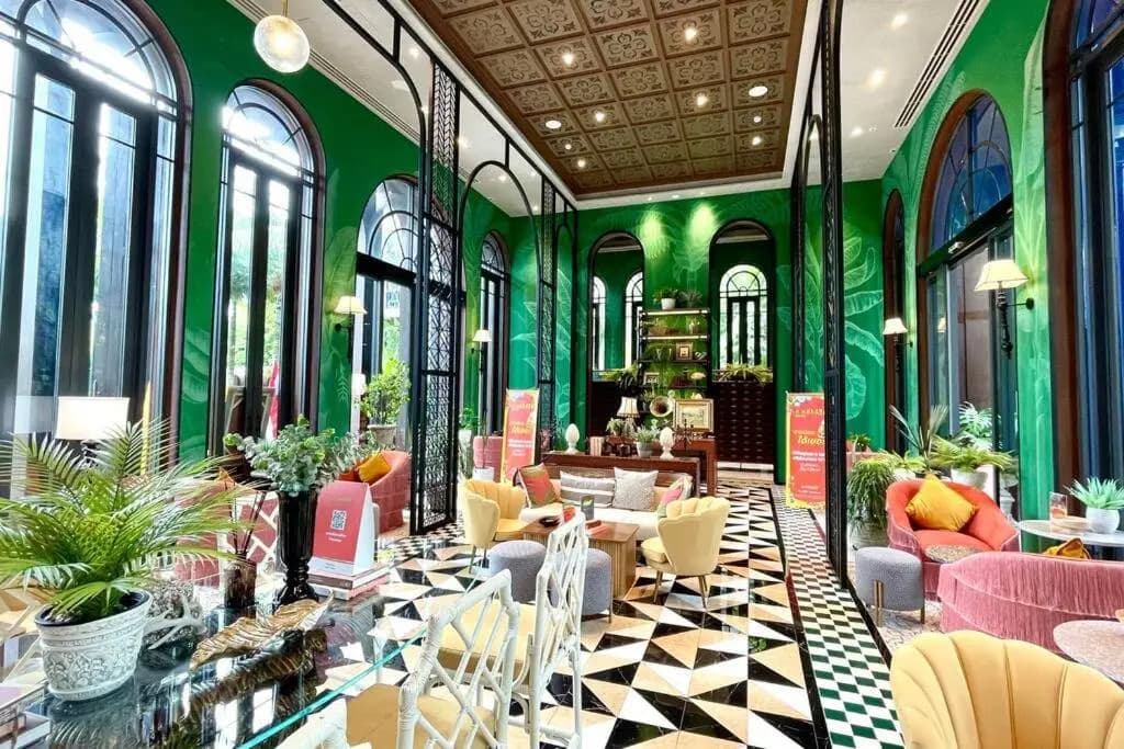 La habana 54 with large balcony and pool view! - photo 18