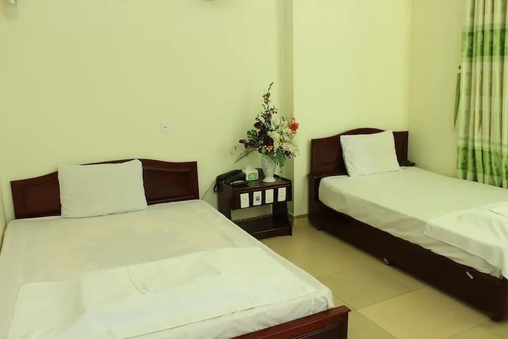 Duong Dan Hotel Danang - photo 3
