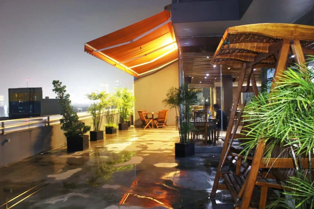 ZEN Rooms Cideng Timur Raya - photo 11