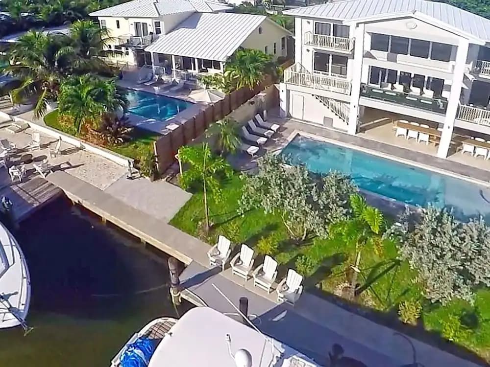 6 Bedroom Homes in Miami by TMG - photo 12
