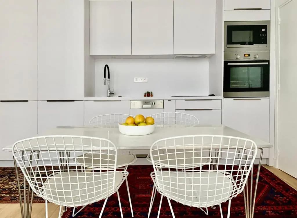Top cozy apartment in the Upper Marais Area - photo 10