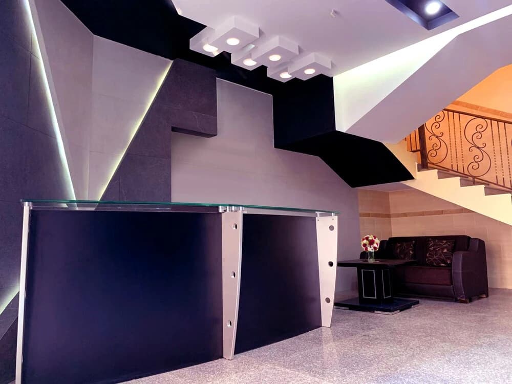 Emerald Suites - photo 9