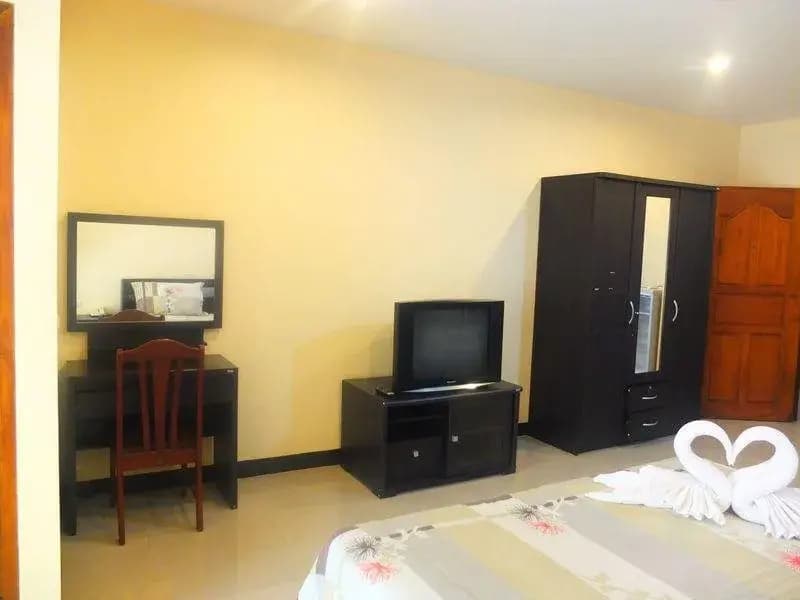 Maple House Pattaya - photo 5
