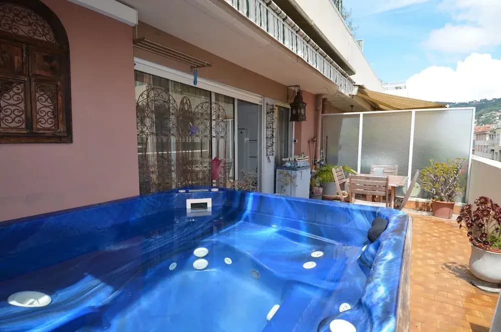 Modern apartment 6 persons with Jacuzzi in Nice Downtown - photo 10