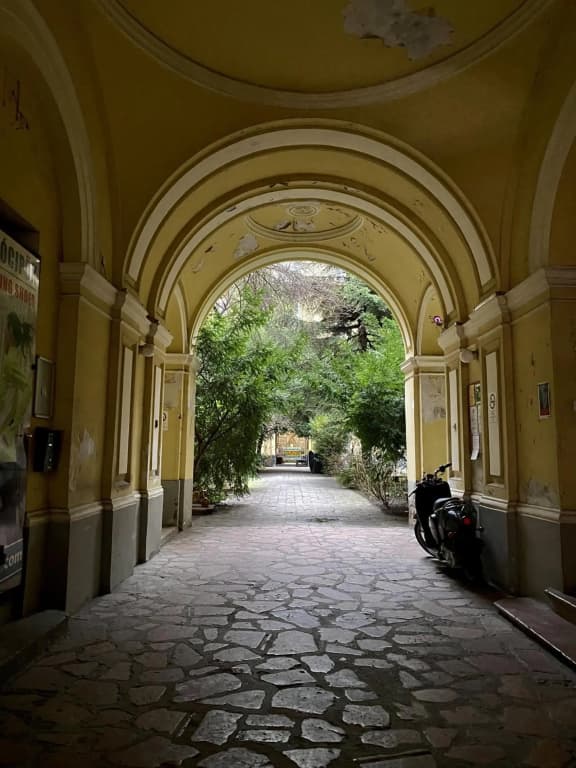 Király Apartman - photo 12