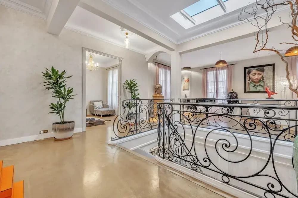 Luxury 5BR House Close to the Arc de Triomphe - photo 12