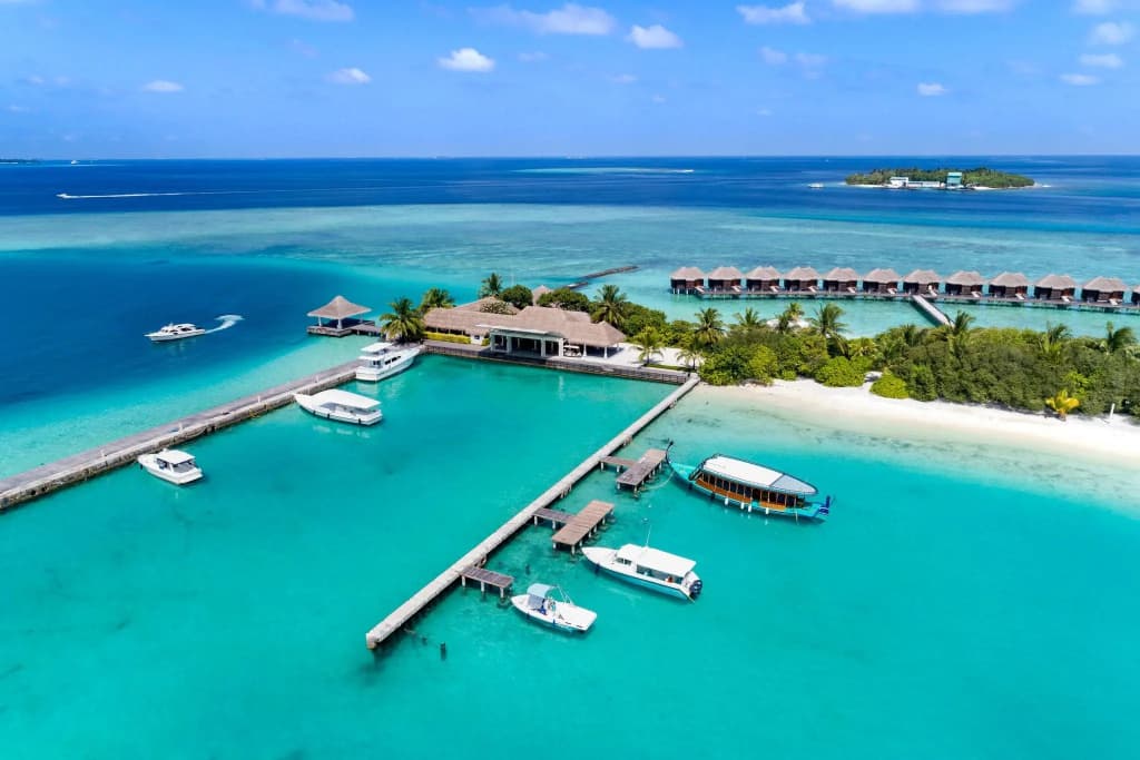 Sheraton Maldives Full Moon Resort & Spa - photo 36