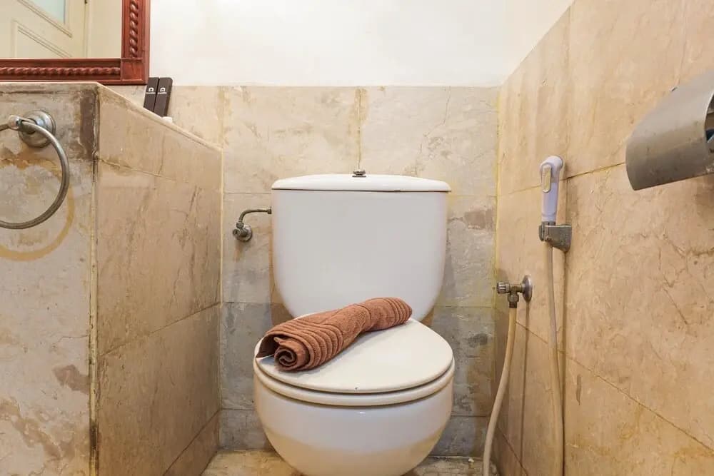 Spacious and Elegant 2BR @ Kedoya Elok Apartment - photo 8