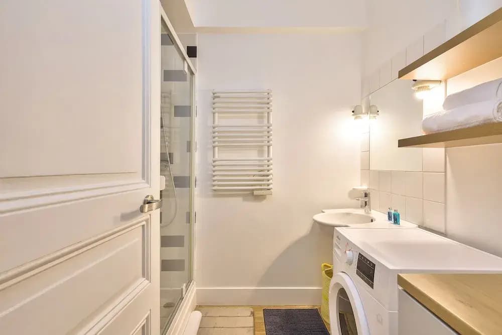 NEW Paradis 2 Flats in Heart of Paris - photo 13