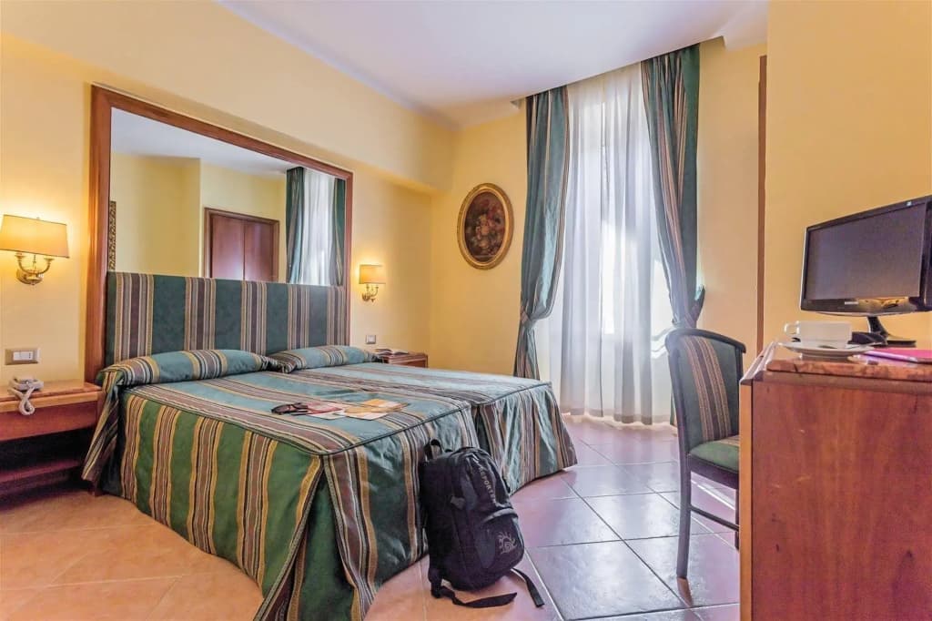 Raeli Hotel Noto - photo 7