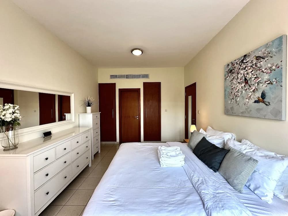 Lux BnB I Turia Tower I Lake & Garden View - photo 5