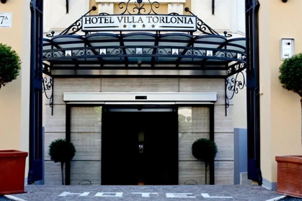 Hotel Villa Torlonia - photo 1