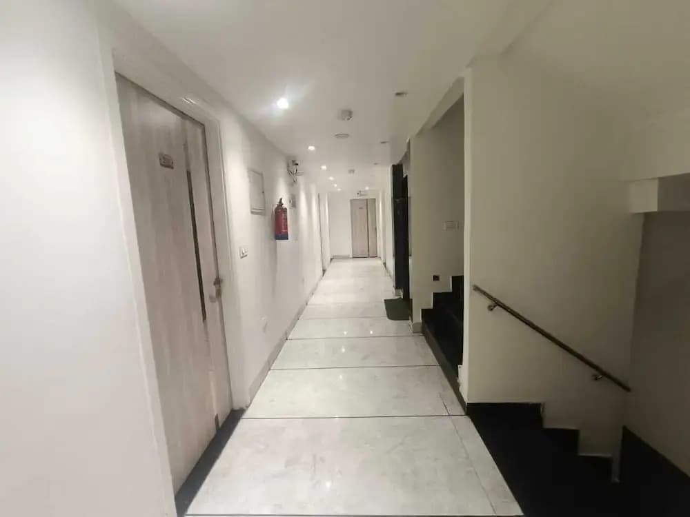 Hotel Red Chilly Adarsh Nagar - photo 11