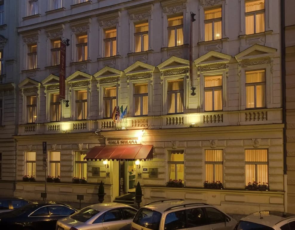 Hotel Mala Strana - main photo