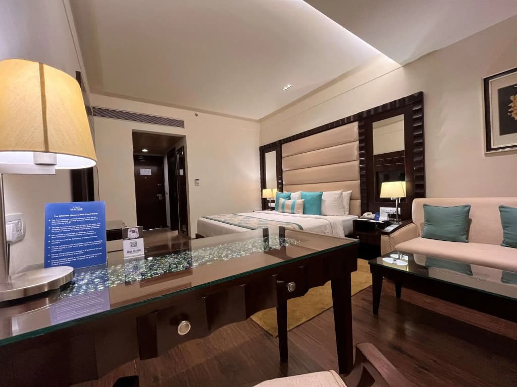 Deventure Sarovar Portico Kapashera - photo 5
