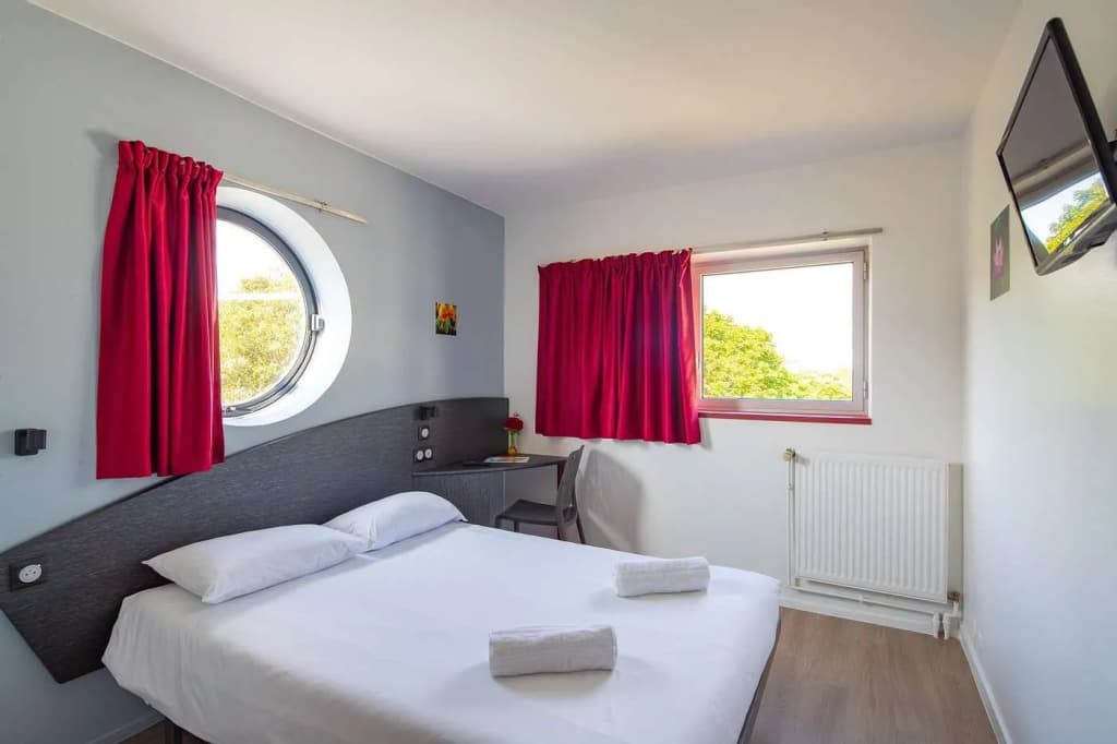 Hotel CIS Paris Kellermann - photo 2