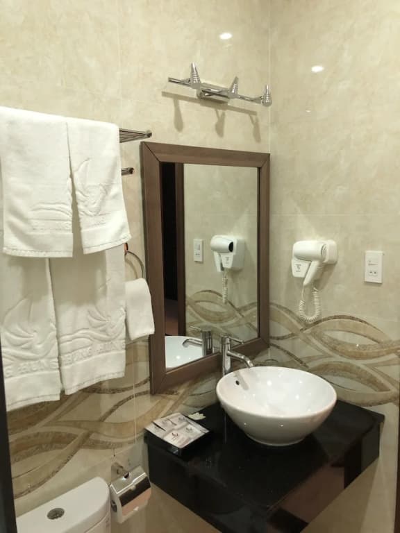 Phung Hung Boutique Hotel - photo 8