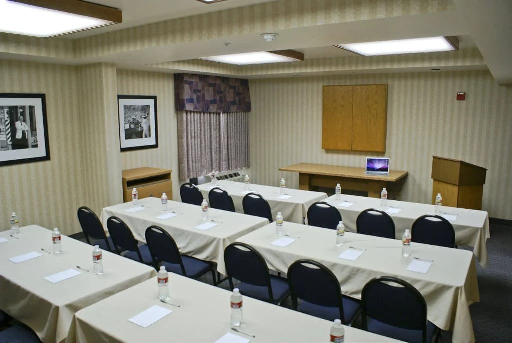 Hampton Inn Las Vegas/Summerlin - photo 16