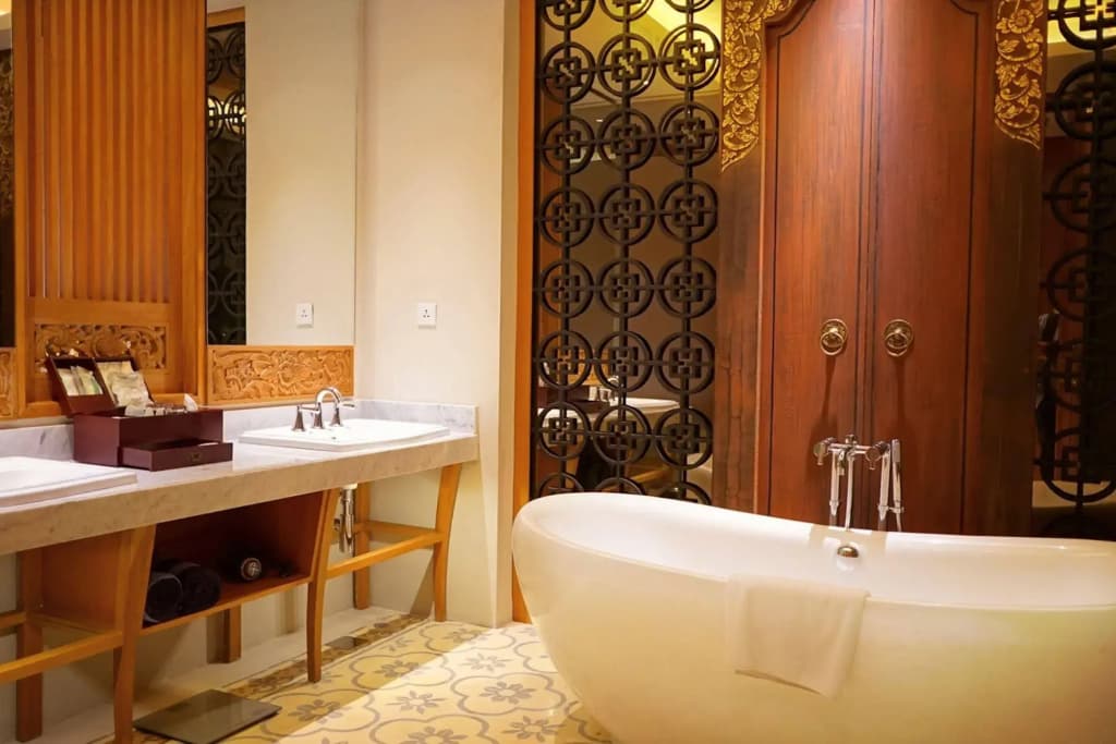 Swarga Suites Bali Berawa, Marclan Collection - photo 9