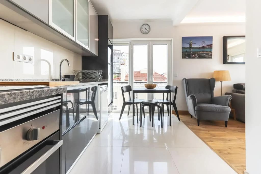 Apartment 66 - photo 18