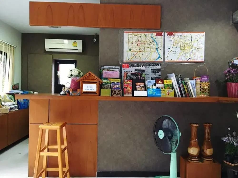 9 Resident - photo 16