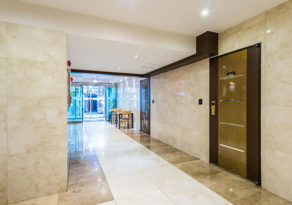 GS Hotel - photo 12