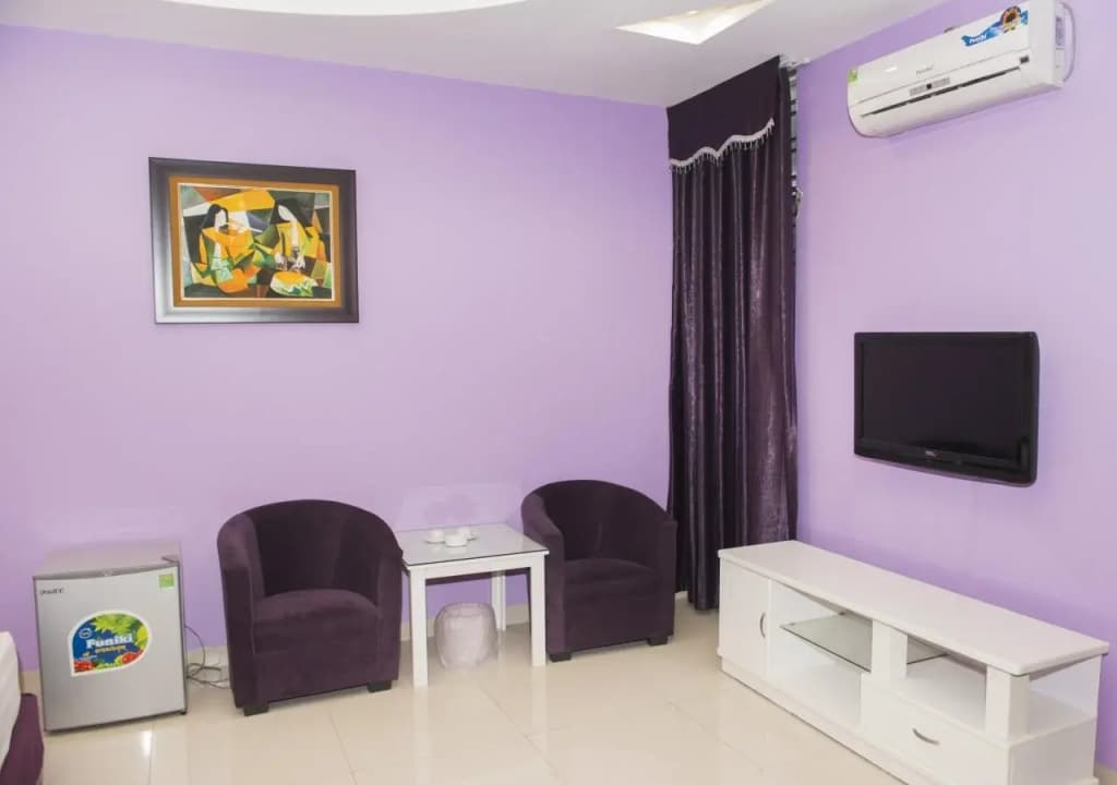 Elly Hotel Hanoi - photo 4