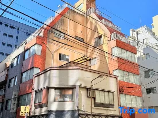 16hotel - photo 2