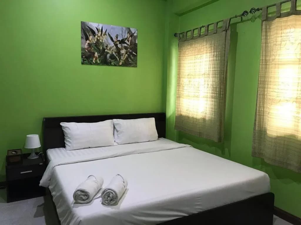 Maenam Lodge - photo 3