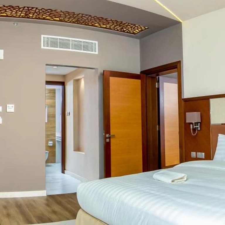 Muscat Gate Hotel - photo 16
