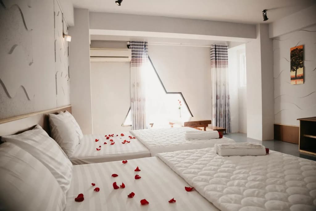 Olympus Hotel - photo 5