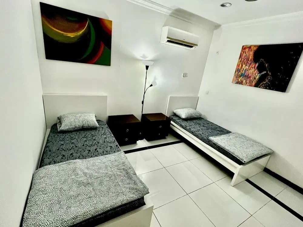 Home Stay Hostel - photo 2
