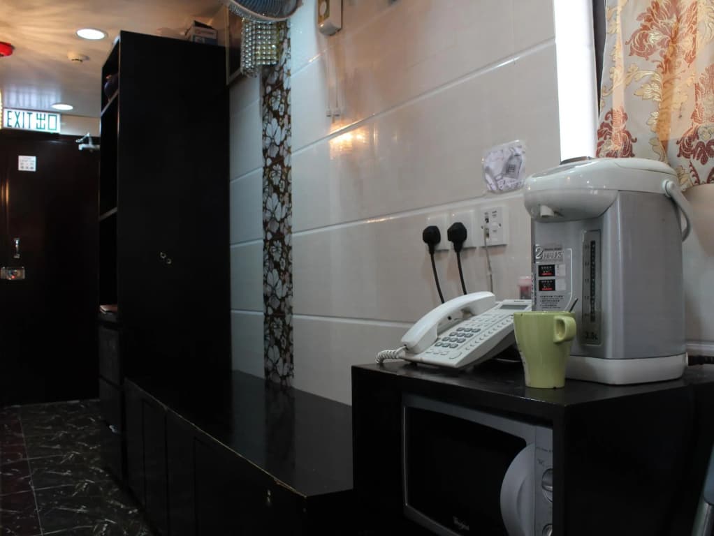Holland Guest House - photo 14