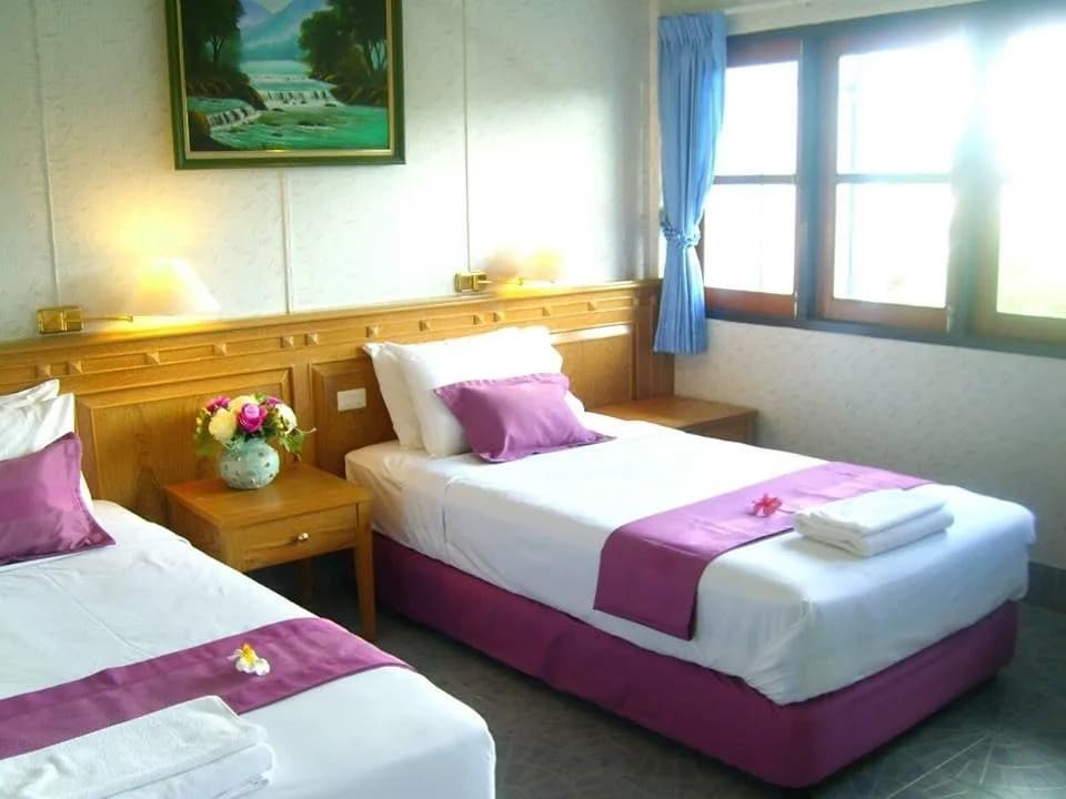 Leng Hotel - photo 5