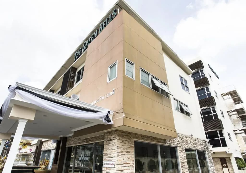 The Green Bells New Petchburi - photo 19