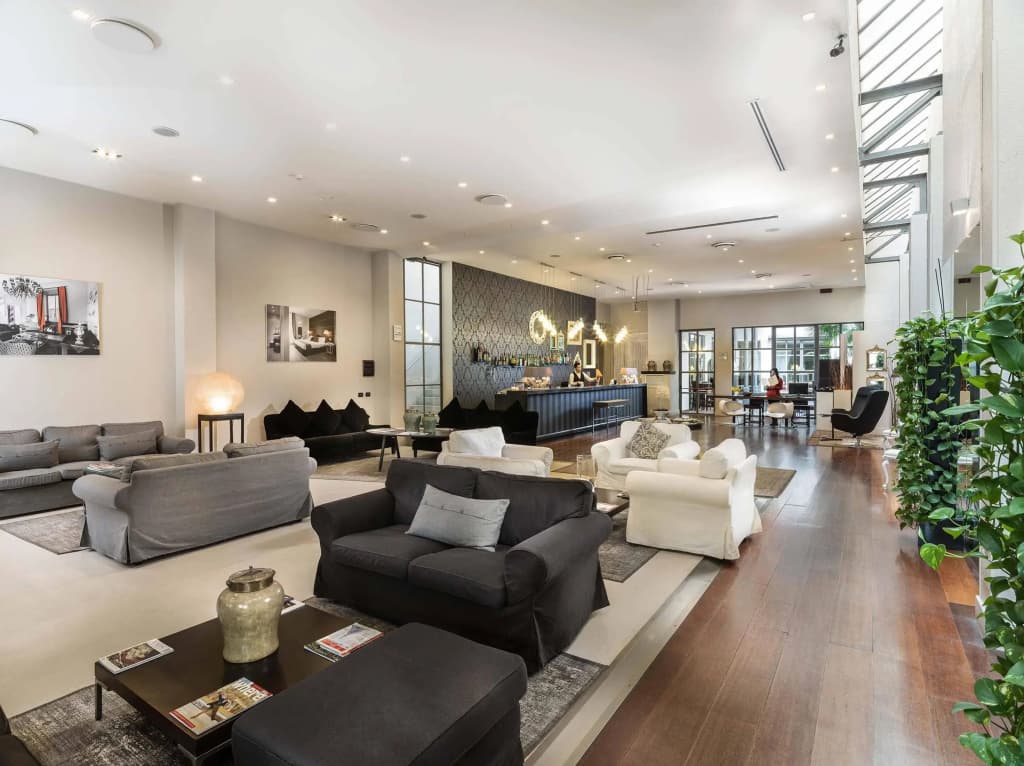 Town House 12 - photo 2