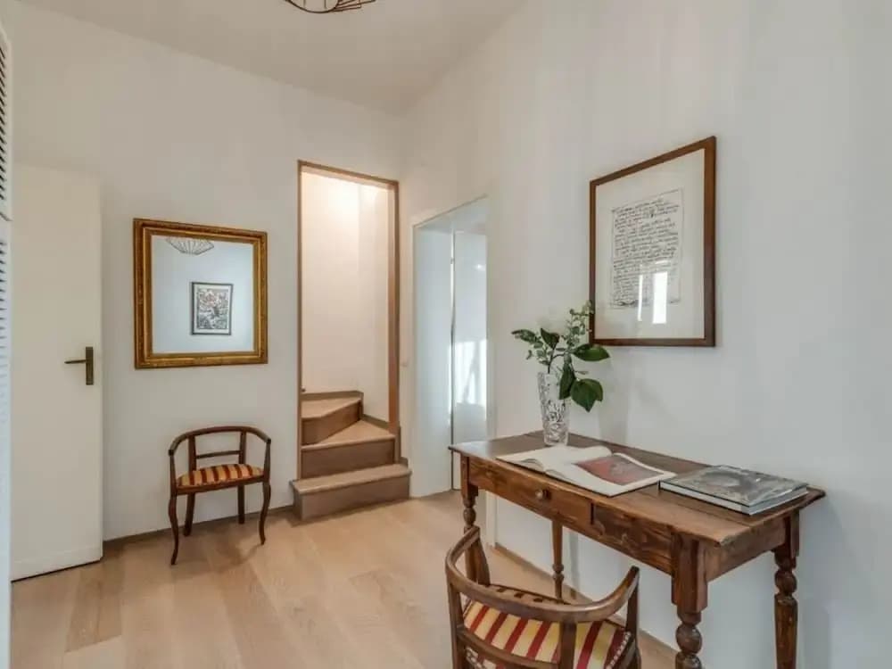Dotflorence Apartments - photo 11