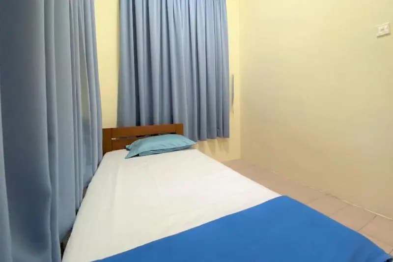 Oyo 90199 Homely&cozy House - photo 3