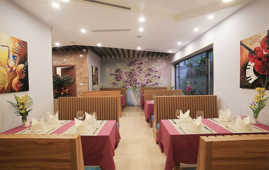 Oriana Hotel - photo 14