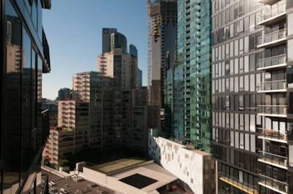 Inner Melbourne Serviced Apartments - photo 17