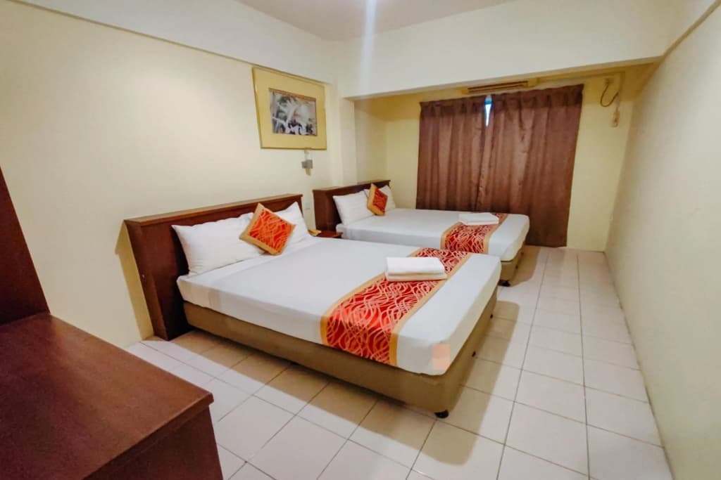 Virgo Batik Resort Teluk Batik Lumut - photo 31