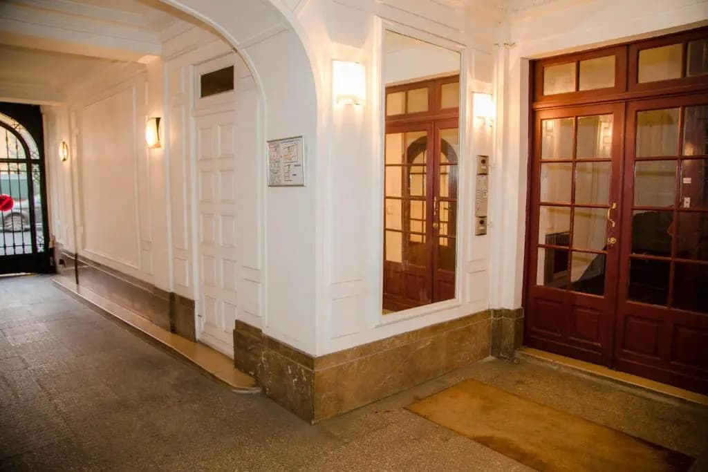 Just Renovated 138m2 On The Seine - photo 1