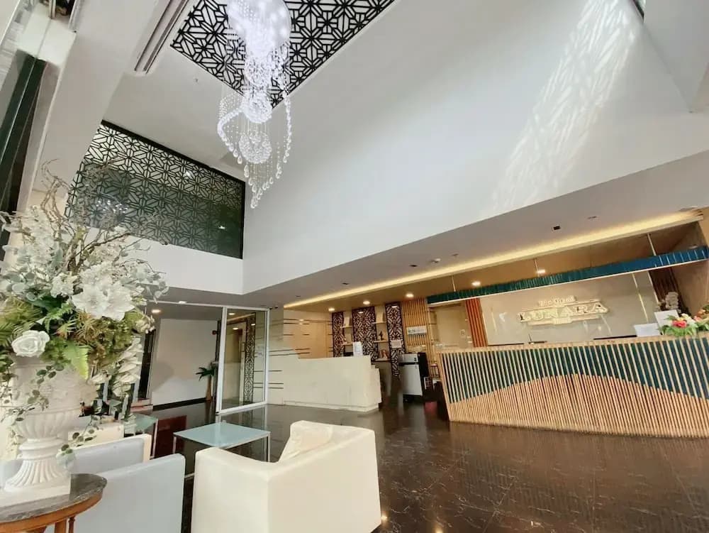 Chaba Inn Srinakarin - photo 2