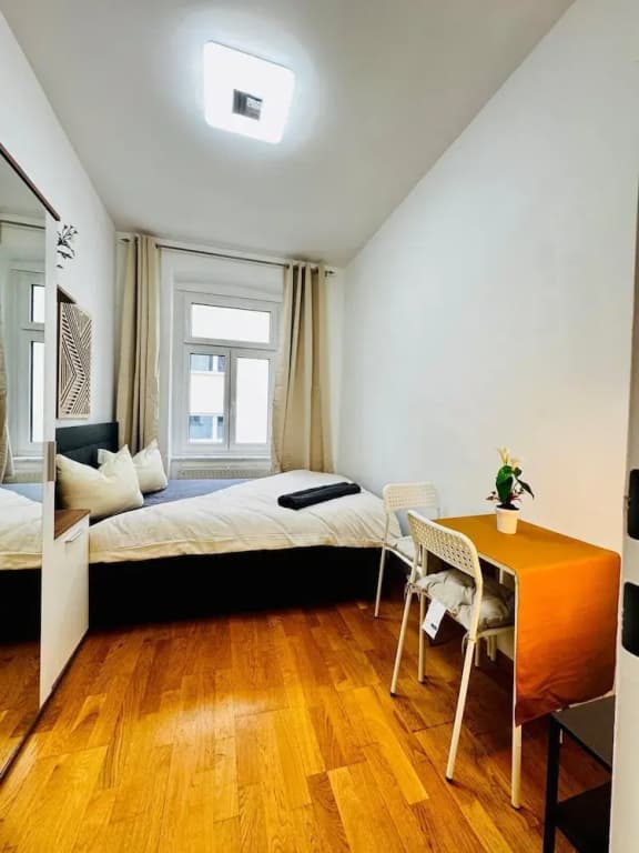 Affordable 4BR Near Stadthalle - photo 25