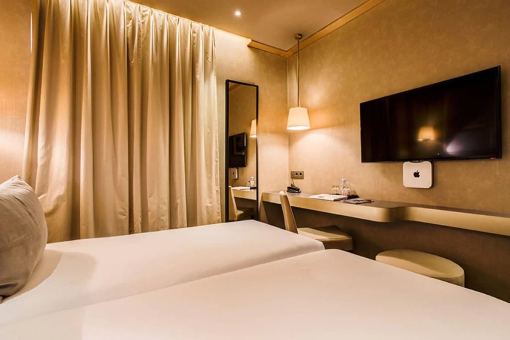 Armoni Hotel  - photo 3