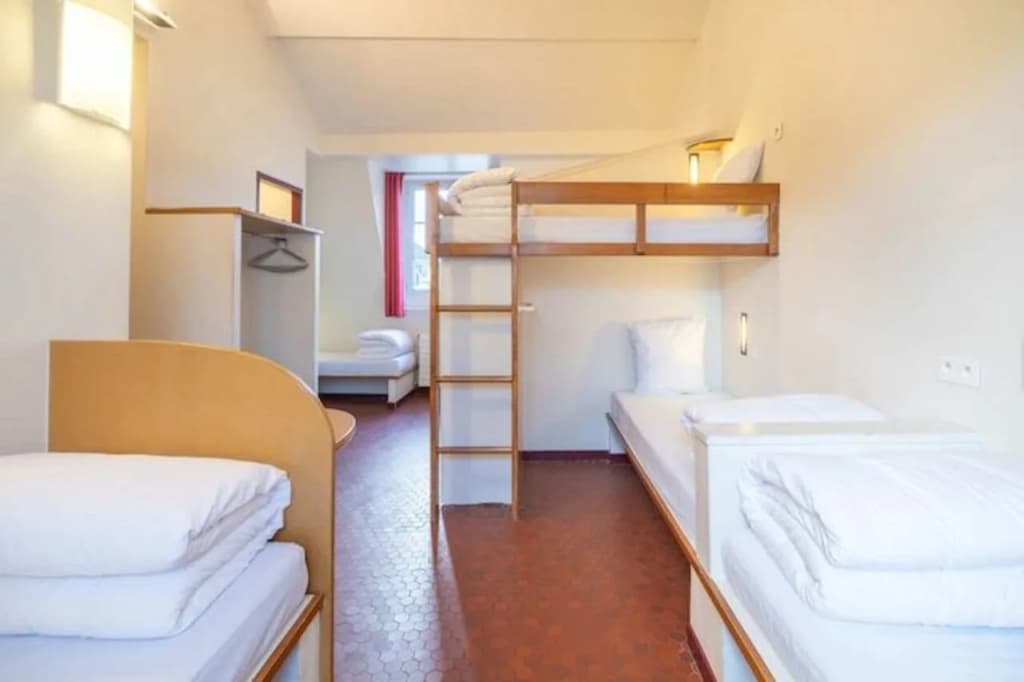 Mije Marais - Hostel - photo 3