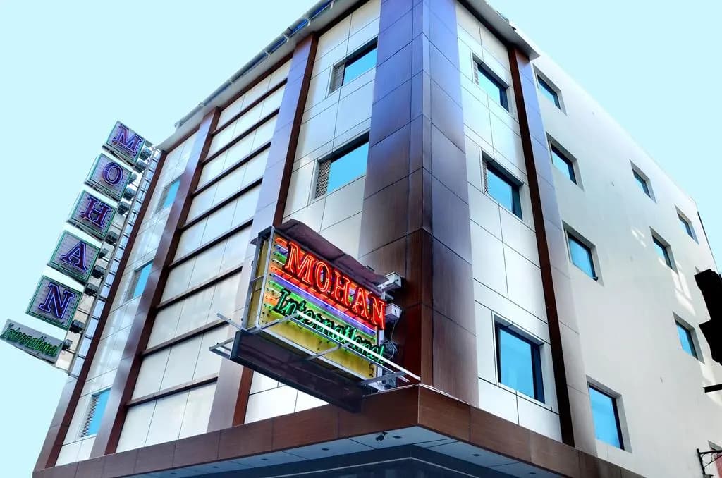 Hotel Mohan International - photo 1