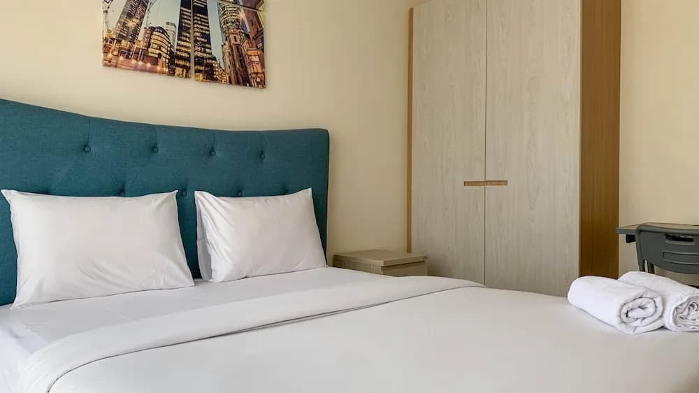 Elegant 2Br With Private Lift At Menteng Park Apartment - photo 4