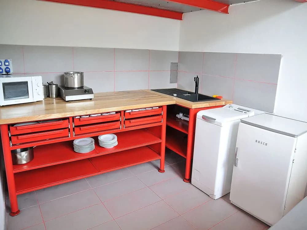 Hostel - With Private Entrance - photo 34
