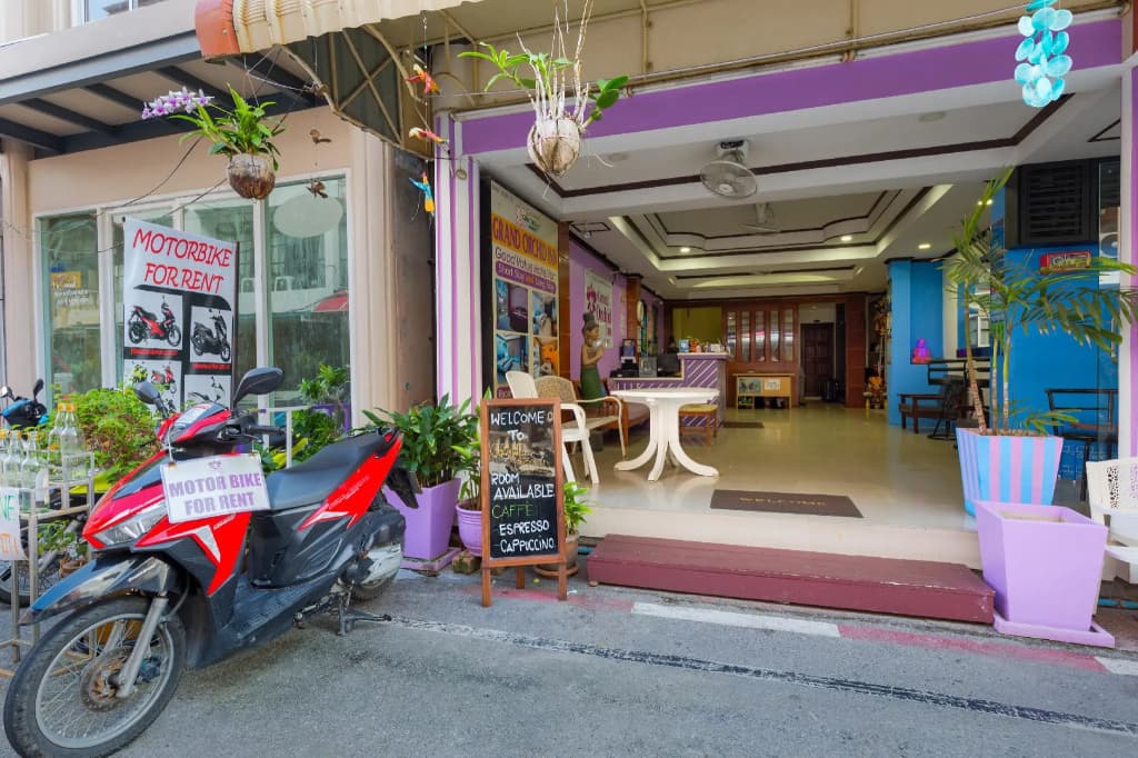 Hotel Grand Orchid Inn - photo 1
